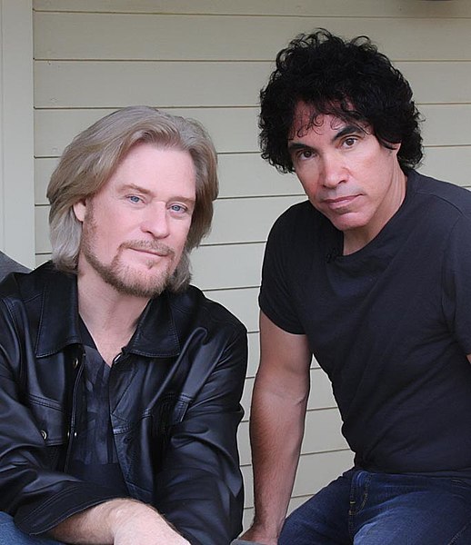 Hall & Oates – Biography, Songs, Albums, Discography & Facts
