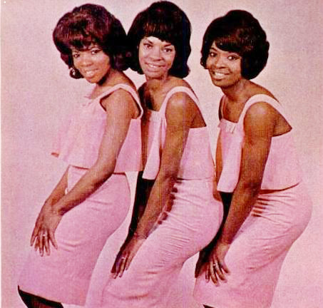 Martha & The Vandellas – Biography, Songs, Albums, Discography & Facts
