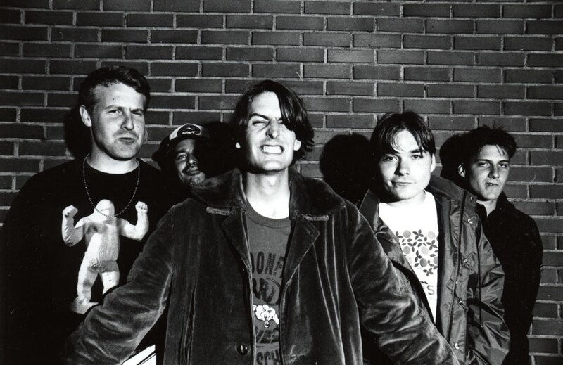 Pavement – Biography, Songs, Albums, Discography & Facts
