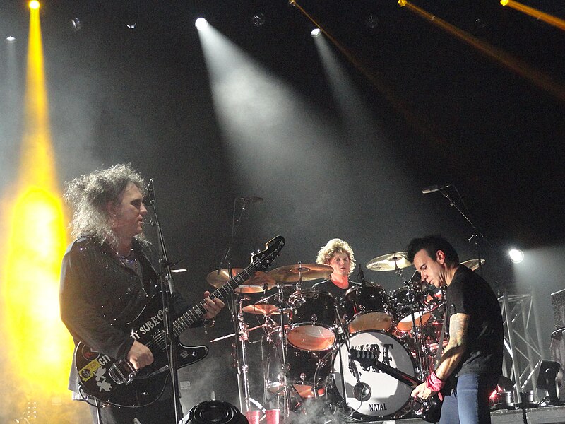 The Cure - Biography, Songs, Albums, Discography & Facts
