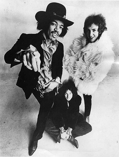The Jimi Hendrix Experience – Biography, Songs, Albums, Discography & Facts
