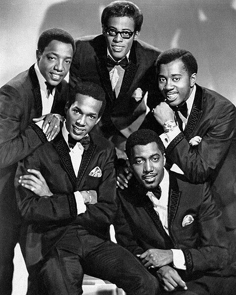 The Temptations – Biography, Songs, Albums, Discography & Facts
